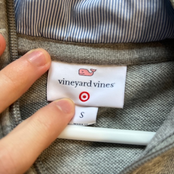 Vineyard Vines Pullover - Picture 2 of 3